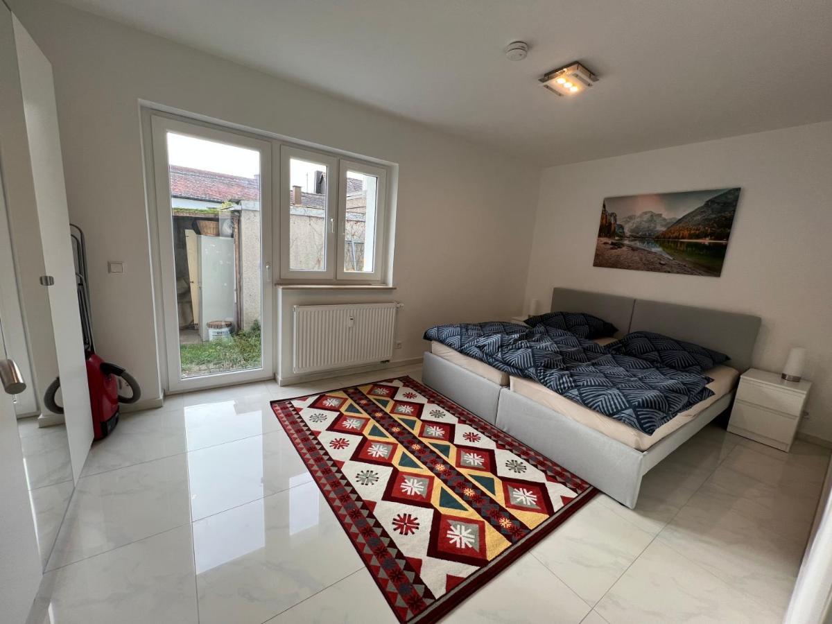 Apartment Wunderschoene Mit Terrasse - 24h7t Checkin *